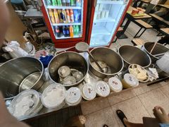 -江三王记牛杂馆(总店)