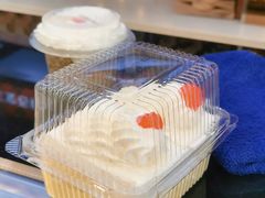 -红宝石·鲜奶小方·海派西点房(南丹店)