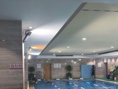 -小蓝鲸游泳培训基地(石景山店)