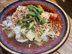 -纳鲁孜·新疆特色餐厅(上海悦荟广场店)