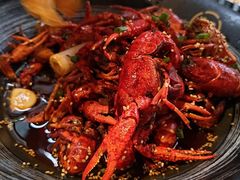 -肥肥虾庄·金牌油焖大虾(汉口城市广场店)