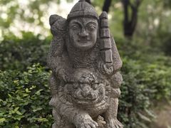 -悟空山宿陨石私汤温泉酒店(神舟大道地铁站店)