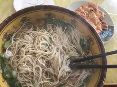 -老陆稿荐(西中市店)