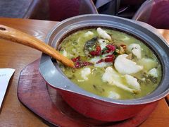 -周鱼小馆石锅酸菜鱼(活力汇店)