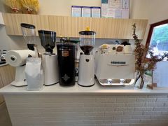 -SAFARI COFFEE