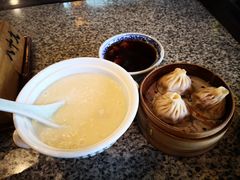 -百年尹氏汤包(湖南路狮子桥店)