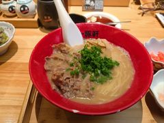 -一豚轩·烧鸟·豚骨拉面(五四路店)