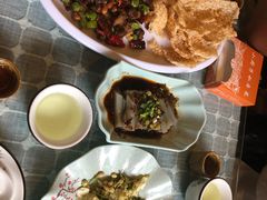 -小厨子私房菜·云南美食店