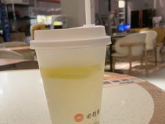 -必胜客(WOW阿罗海店)