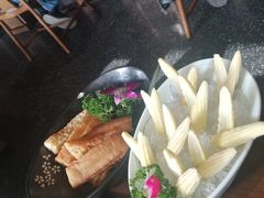 -捞王锅物料理(上海世茂广场店)