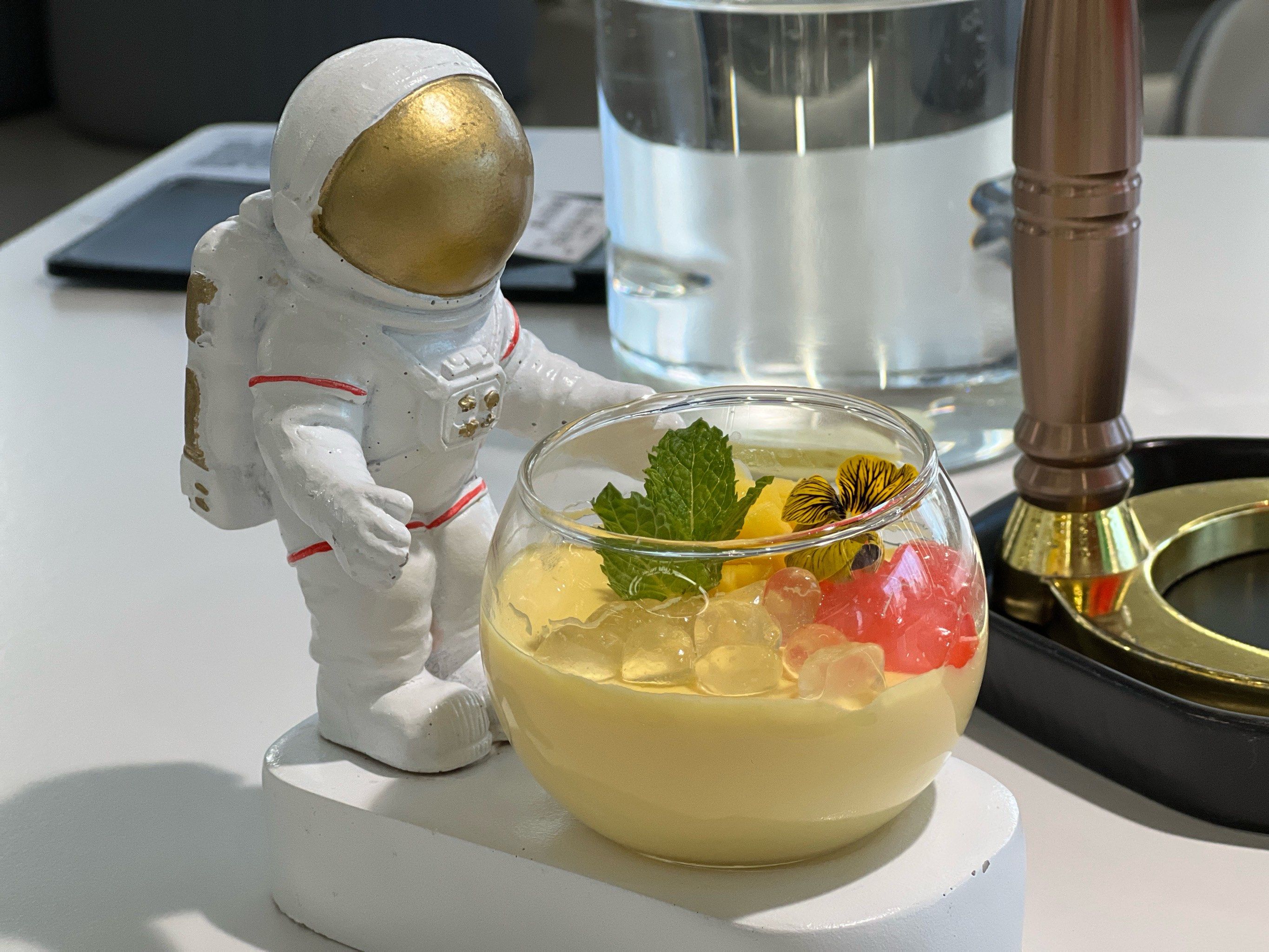 探索宇宙的太空蛋糕