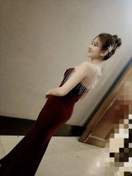 -NaNa婚纱礼服馆