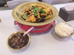-醉人椒麻辣香锅(王府井喜悦店)