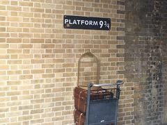 -九又四分之三站台