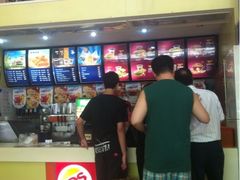 大堂-快乐星汉堡(西乡路店)