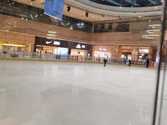 -冠军冰场(环球中心店)