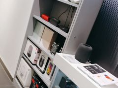 -Apple授权专营店(宝山万达店)