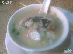 食材丰富-德林砂锅粥(景田店)