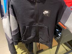 -NIKE(虹悦城店)