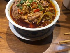 -炉小二铜锅牛蛙•川湘菜(三里屯店)