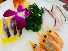 海鲜拼盘-青瓦餐厅·生鱼片·韩园烤肉(西塔店)