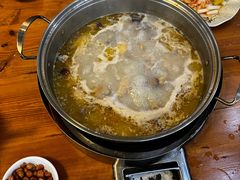 -16年老字号鑫鑫猪肚鸡·椰子鸡海南火锅(兴隆华侨农场店)