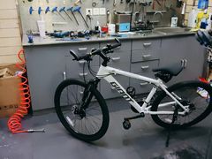 -GIANT捷安特自行车专卖店(金桥台儿庄路店)