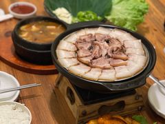 -百年石锅饭·朝鲜族传统民餐