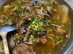 -谢老五跷脚牛肉·非遗传承店