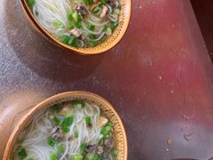-正宗李家土鸡米线店