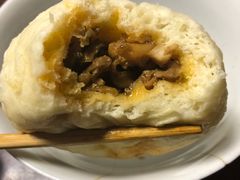 麻辣香菇鸡丁包-老陶包子铺(南大西南村店)