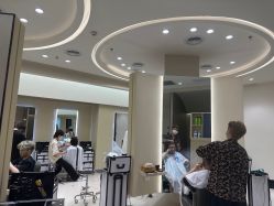 -Mentor Hair Salon