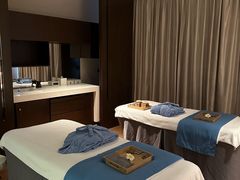 -广州天河希尔顿酒店