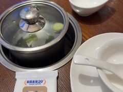 -东海怡品海鲜豆捞(舟宿夜江店)