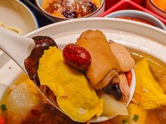 -江城小馆陕南妈妈菜·全球旅行餐厅(钟楼店)
