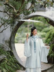 -一揽芳华汉服旗袍体验馆(拙政园店)