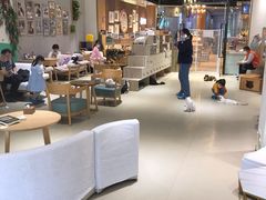 -藏猫猫咖啡主题馆(中央大道店)