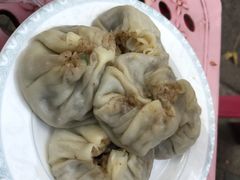 -严氏重油烧麦(民权路店)