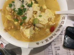 -渝是乎酸菜鱼·川渝小炒(新世界百货望京店)