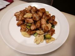 酱爆桃仁鸡丁-京华烟云·北京烤鸭(领展购物广场·中关村店)