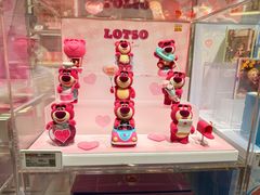 -泡泡玛特POPMART(上海环球港店)