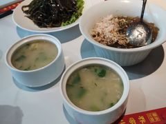 -乔家小院•非遗驴肉•本地小海鲜(滨河路店)