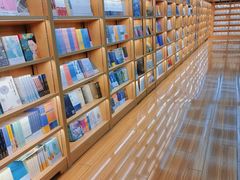 -新华书店(新街口旗舰店)