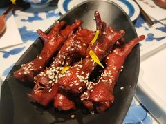 吮指鸡爪-桂满陇天书(南京德基旗舰店)