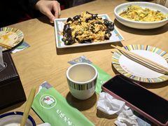 -巴依兄弟西域美食(机场店)