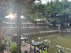 -喜洲吧·江畔老船厂·庭院餐厅(喜临院店)