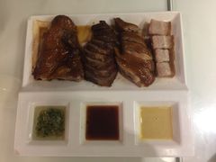 -新大咀港式茶餐厅(宝山万达店)