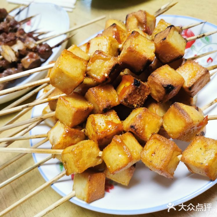 前两天跟妈妈说好想撸串，快忘记串串什么味道了