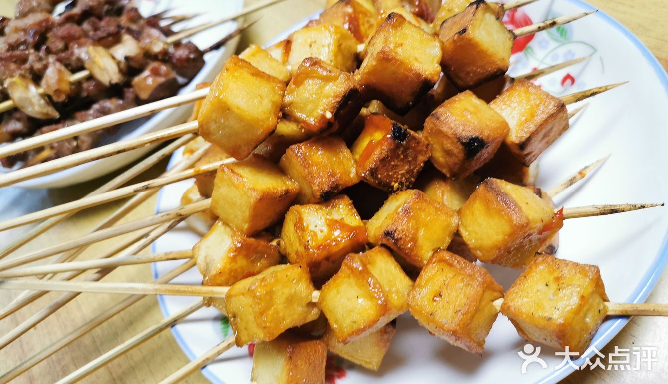 前两天跟妈妈说好想撸串，快忘记串串什么味道了