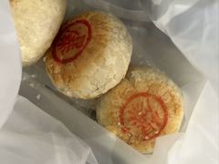 鲜肉爆浆月饼-泸溪河桃酥(湖滨银泰in77店)